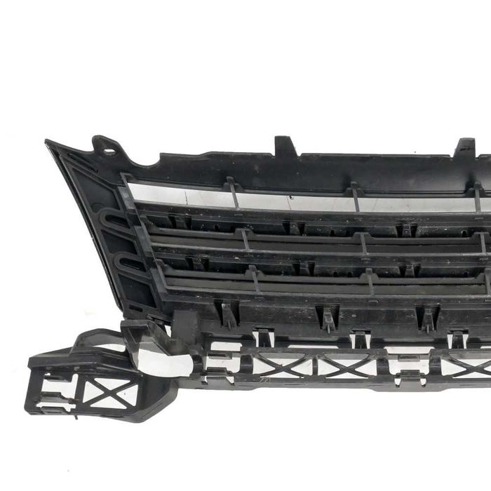 Решетка Volkswagen Touran II 2011-2015 ID:145672