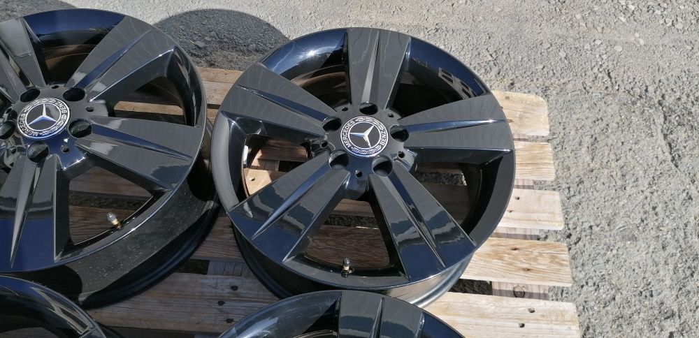 17 цола 5 х 112 мм МЕРЦЕДЕС ВИТО / Виано - ЧИСТО НОВИ ! ! !