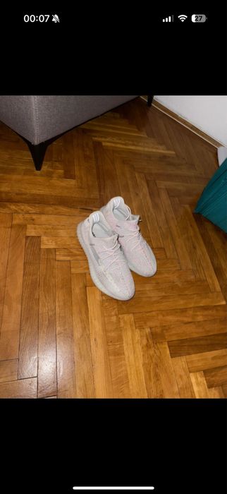 Yeezy boost 350 static reflective