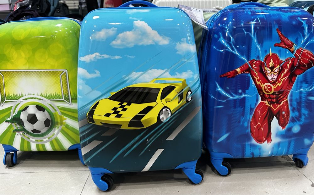 Детски куфари – пътуването е приключение!