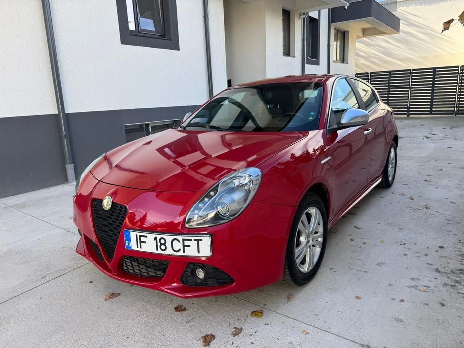 Alfa Romeo Giulietta Preț 5500 Euro Alfa Romeo Giulietta 2.0 JTDm 170 CP | SPORT