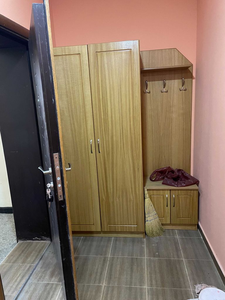 Продава се Тристаен апартамент в Благоевград, Идеален център - 100 кв.м за 1250 €/кв.м - Снимка #8