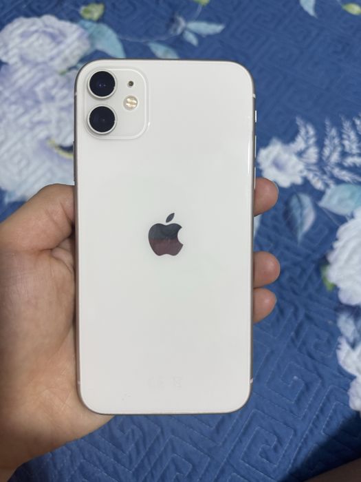 Срочно продам айфон 11