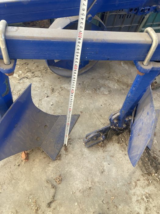 Плуг неизползван 3х20