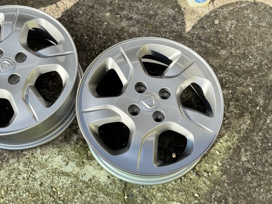 Jante Dacia r15 originale ca noi!