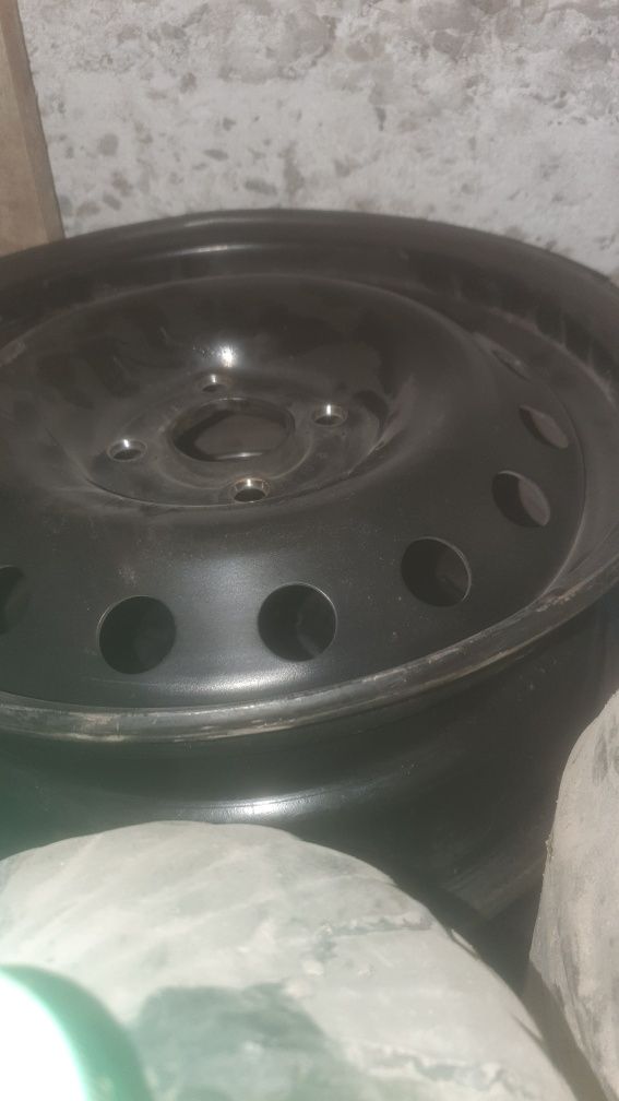 R15 diska xolati yangidek