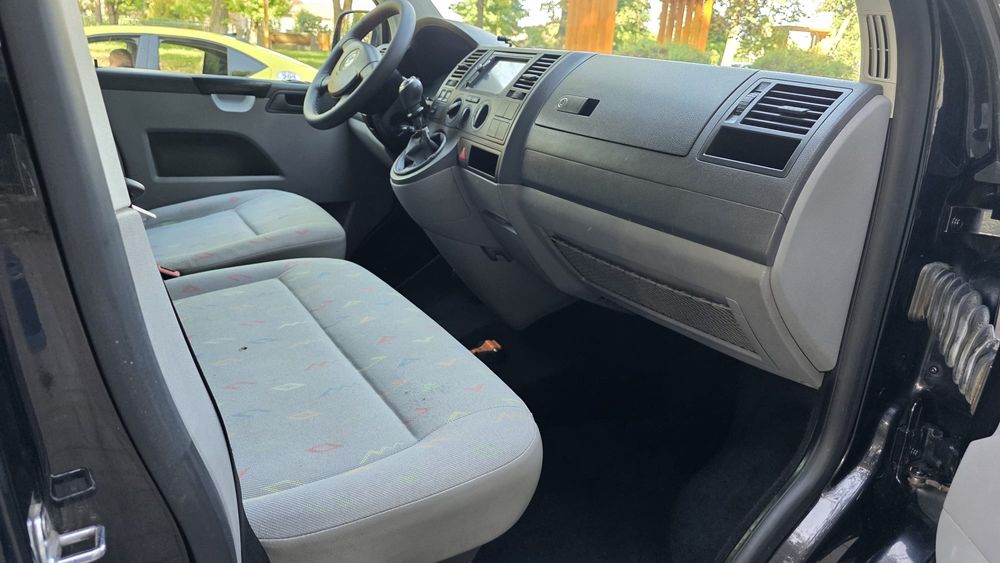 Vw Transporter T5 * 1.9 TDI * An 2008 * Dublu cabina 6 Locuri