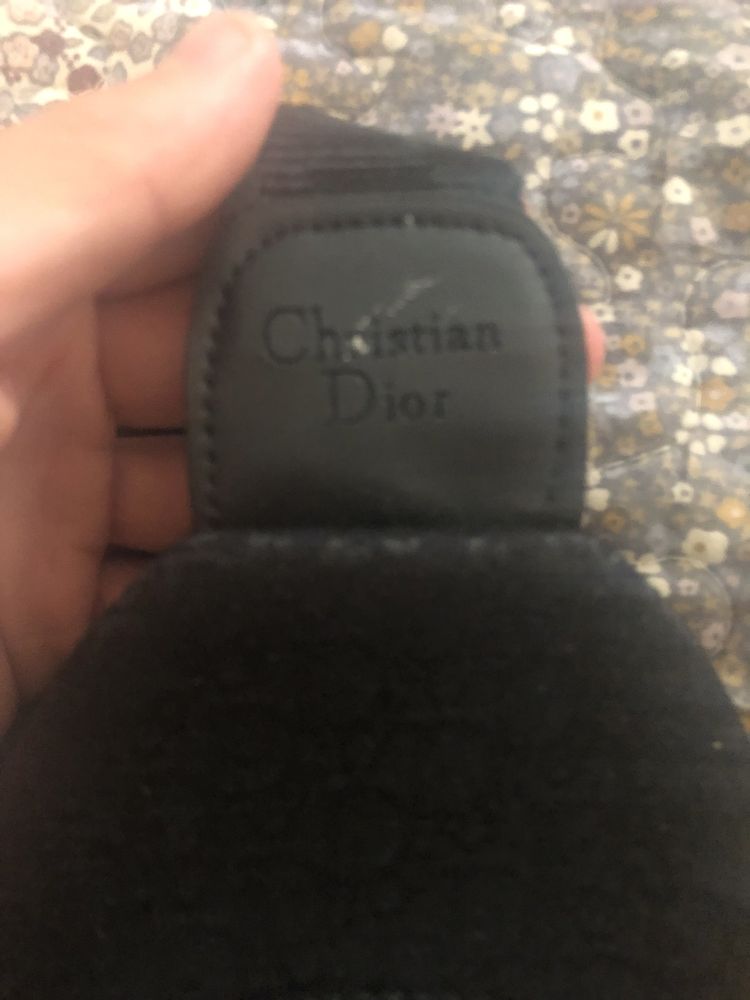 Borseta Christian Dior.