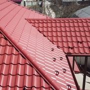 Reparatii acoperisuri mansardari urgente