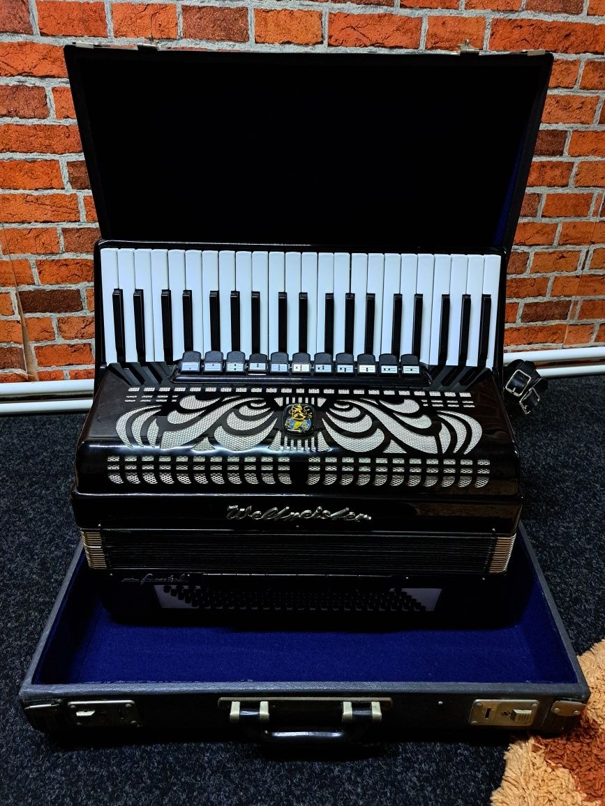 Acordeon Weltmeister 120 bași