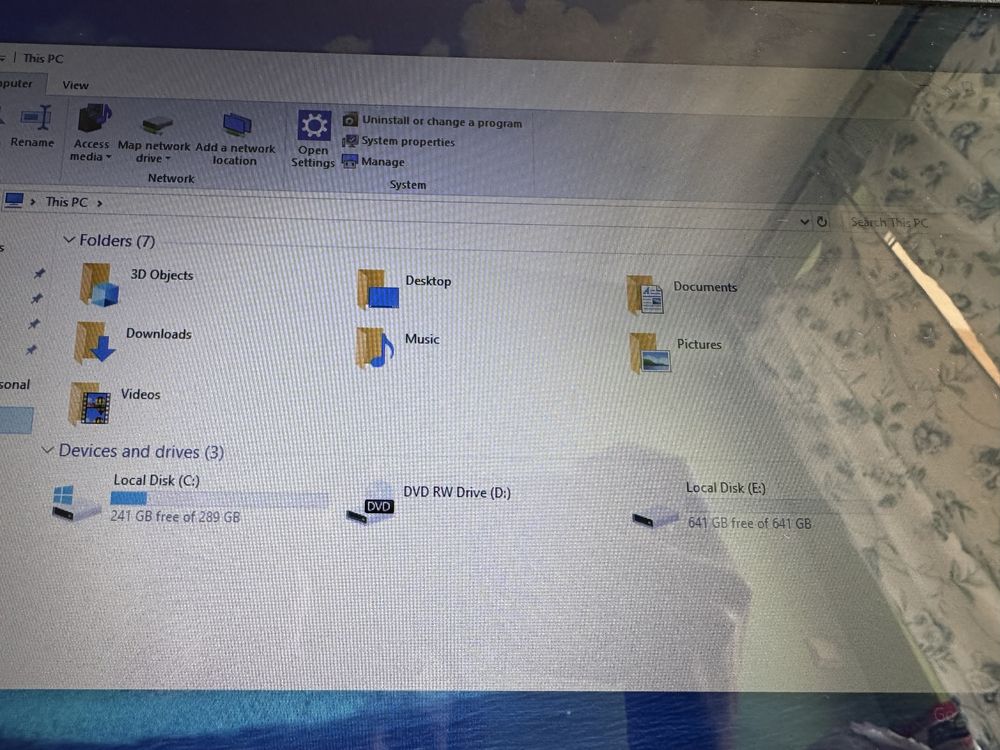 Лаптоп Dell Inspiron 15 series 3000