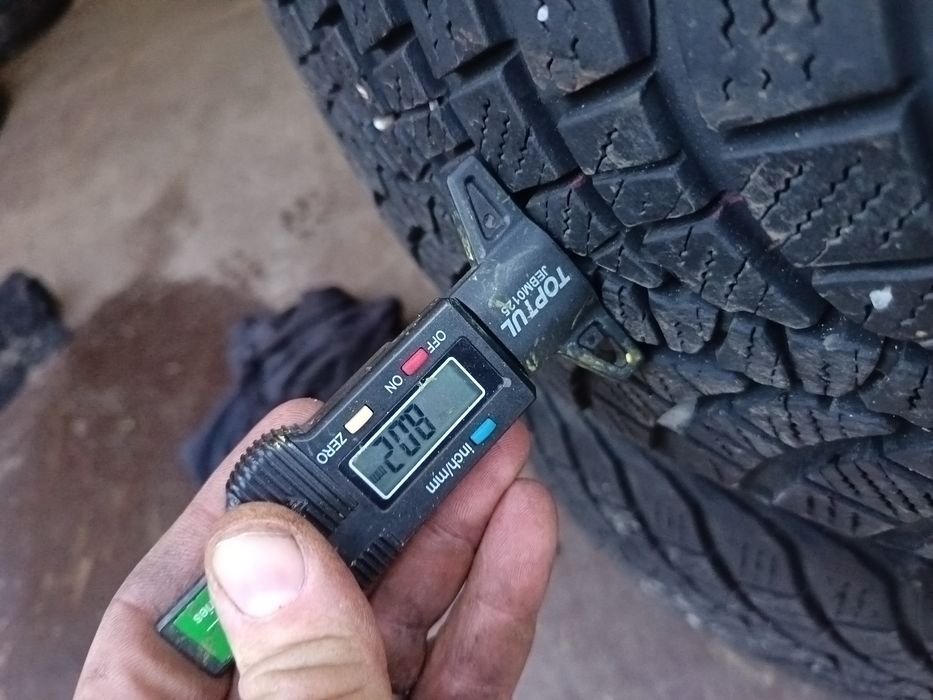 Anvelope MS iarna 215 55 17 kumho 2019 8mm