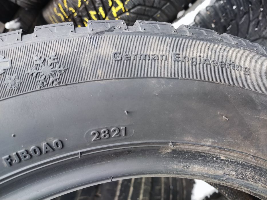 1бр. зимна гума 205/60/16 Giti Winter 
dot21
6.87mm
Добро състояние на