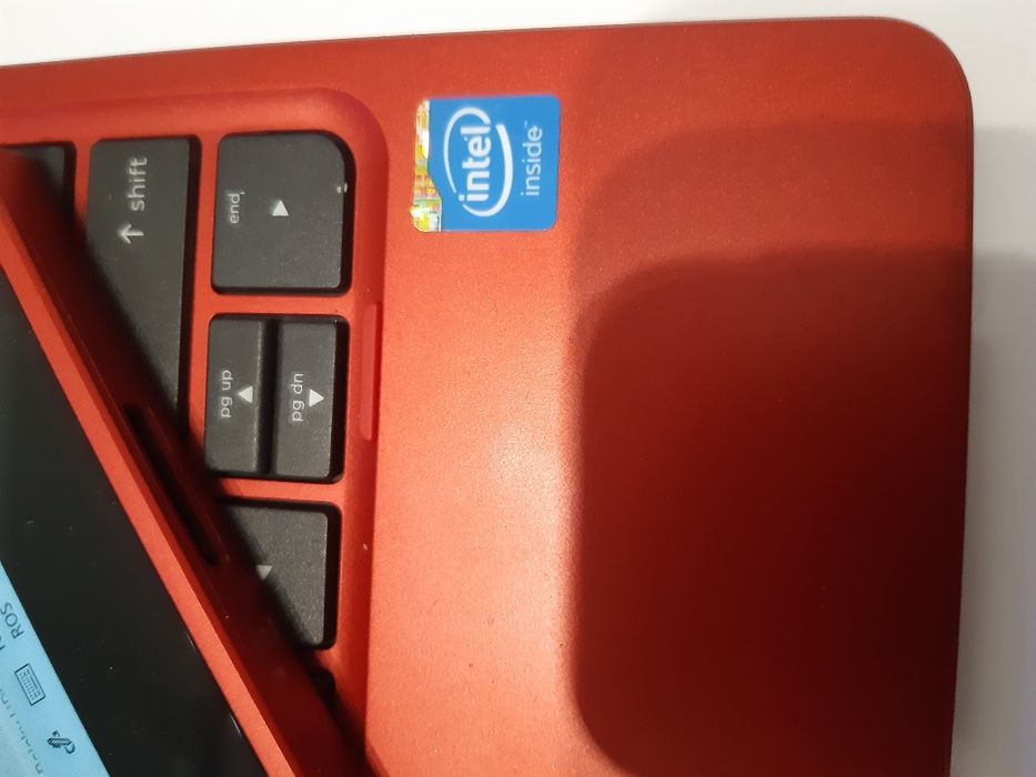 Laptop hp 2 în 1 ca și nou