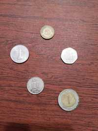 Монеты Турции и ОАЭ.