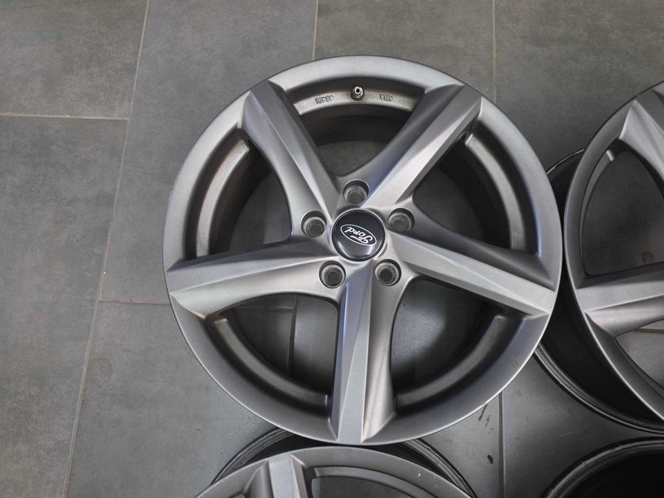 Джанти 16 - Ford