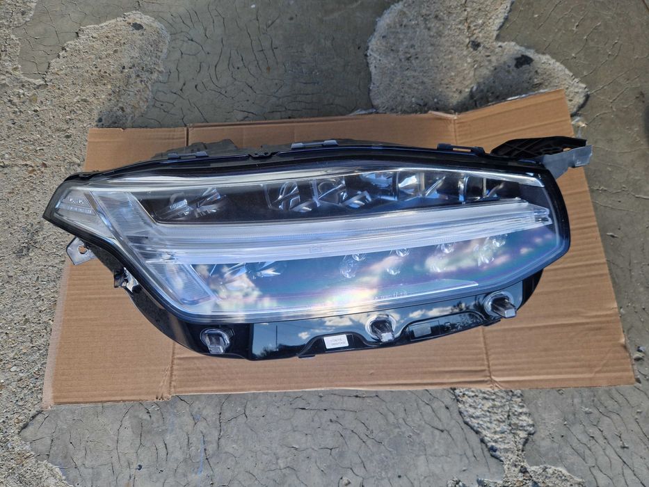 Far Dreapta FULL LED Volvo XC90 dupa anul 2015 8990926