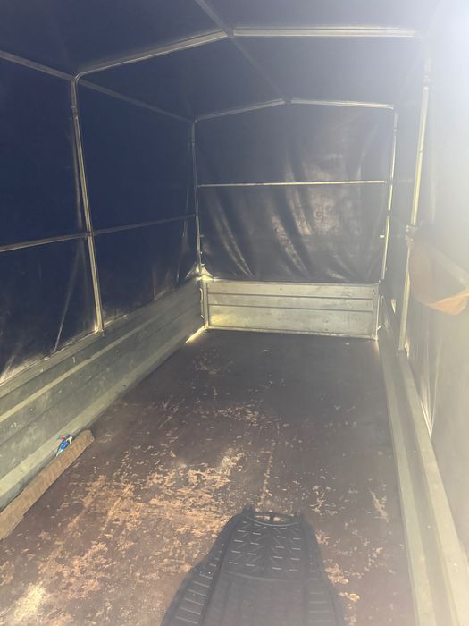 Vand remorca auto 750 kg