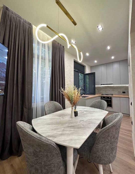 Срочно Продаётся Ц6 1в2/2/4 евро ремонтс мебелью техникой !