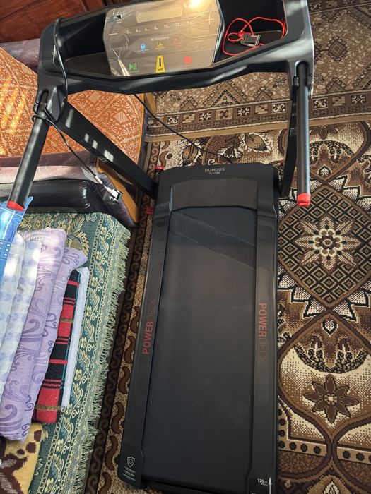 Banda de alergat noua