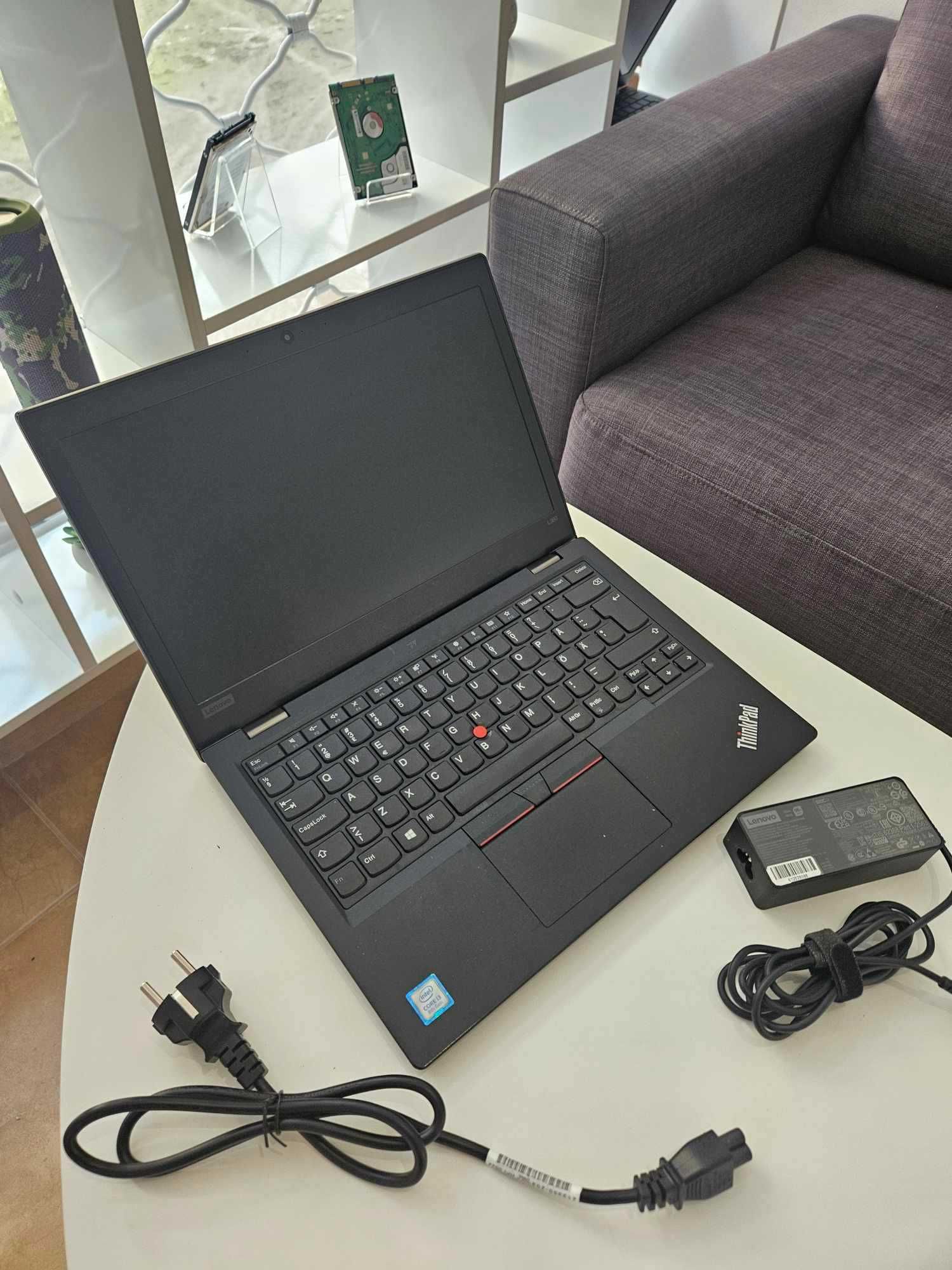 +Гаранция! Лаптоп Lenovo Intel Core i3-8130U / 8GB RAM / 256GB SSD