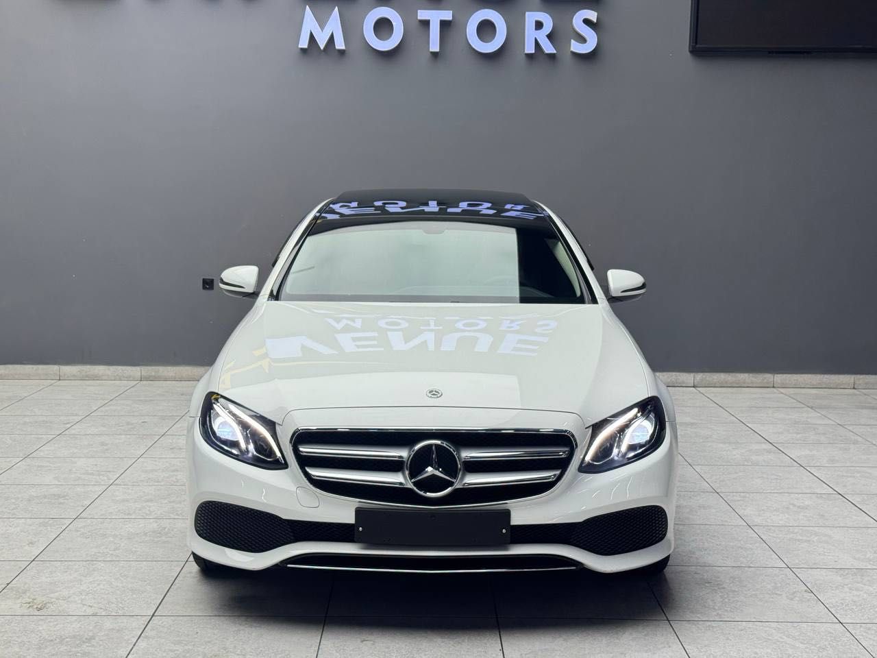 Продается Mercedes Benz E200 W213