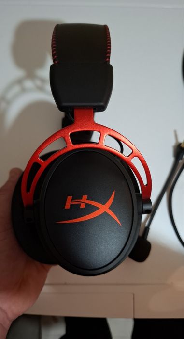 Продам наушники.