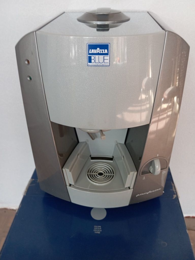 Lavazza blue kofe