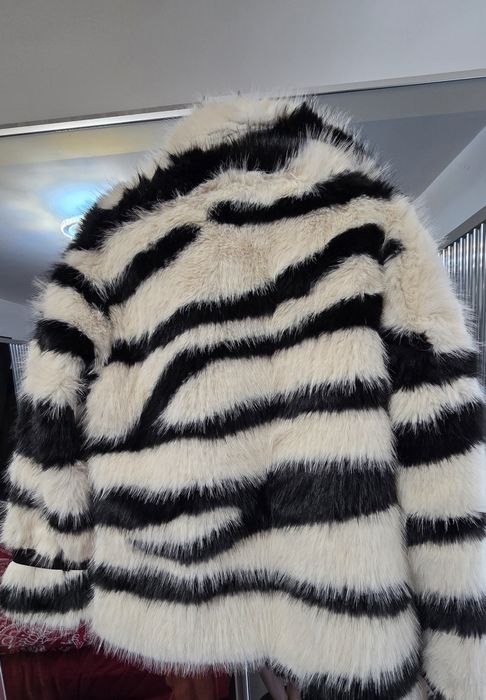 Haina de blana alb negru Bogas, M, L