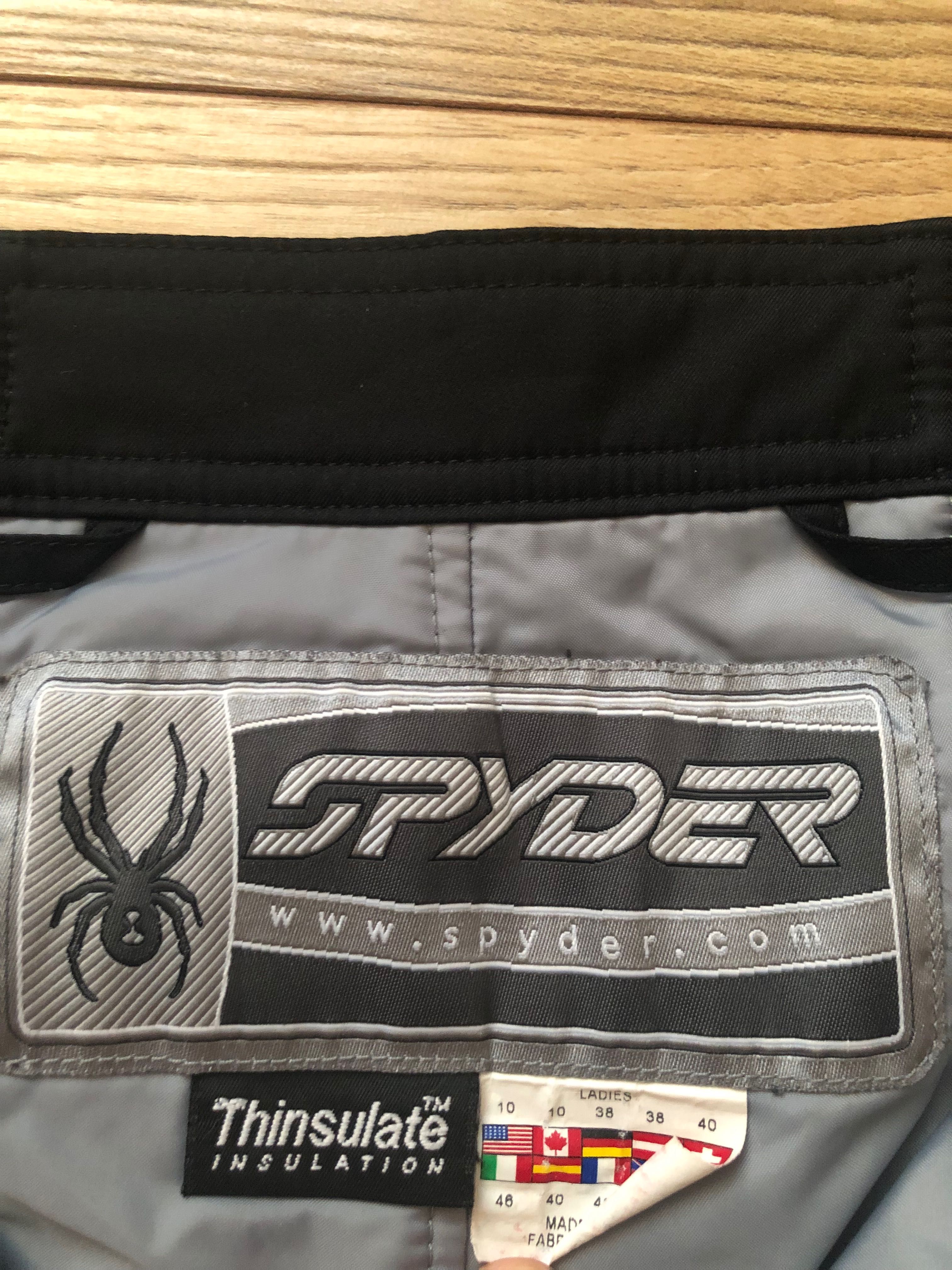 SPYDER-pantaloni in stare impecabila de iarna , sporturi iarna pt dame