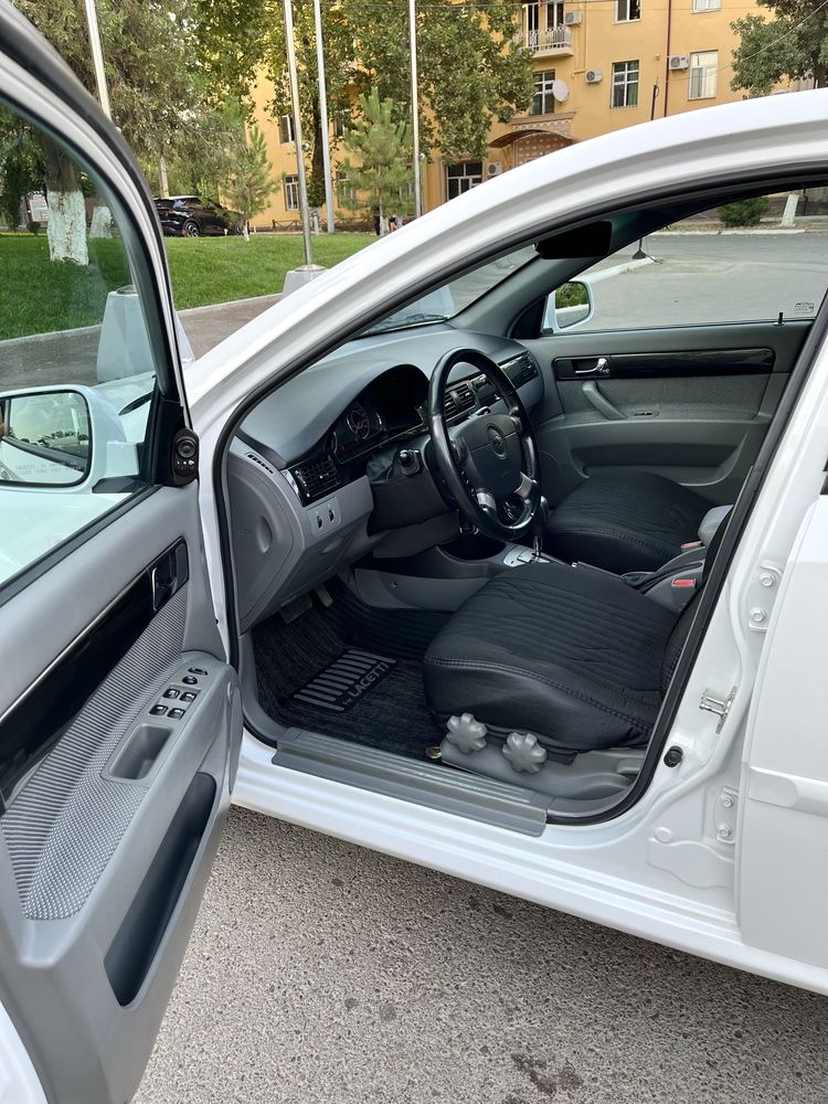 Chevrolet Gentra 2020 года, 3-я позиция (VIP)