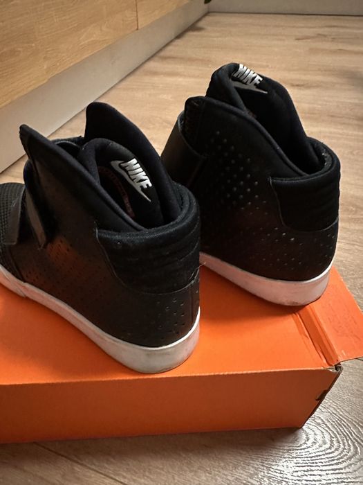 Мъжки високи кецове Nike