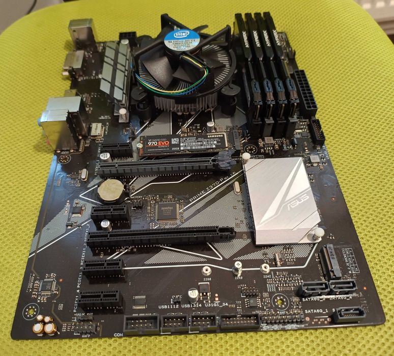 kit ASUS Prime Z370-P / Intel Core i7-8700 / 16GB DDR4 / SSD M2 250GB