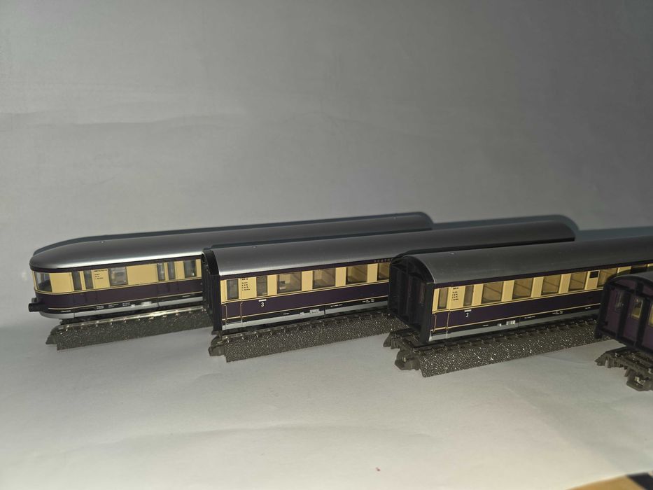 Rivarossi BR 61 - garnitura Henschel Wegmann - produs nou