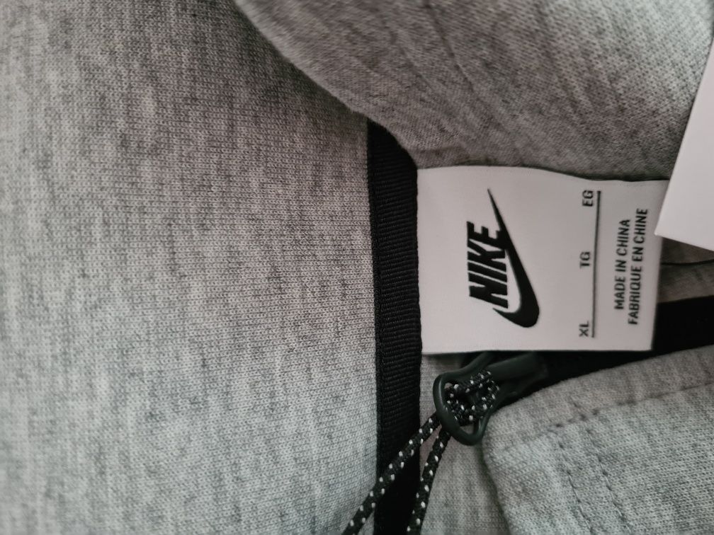 Nike tech fleeche