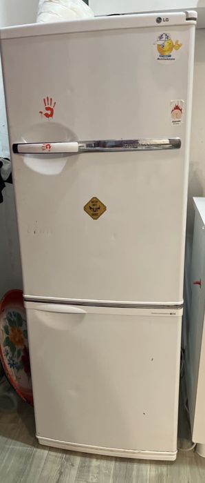 Продам холодильник LG