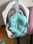 Cadita, perna si saltea de schimbat + cantar si sterilizator