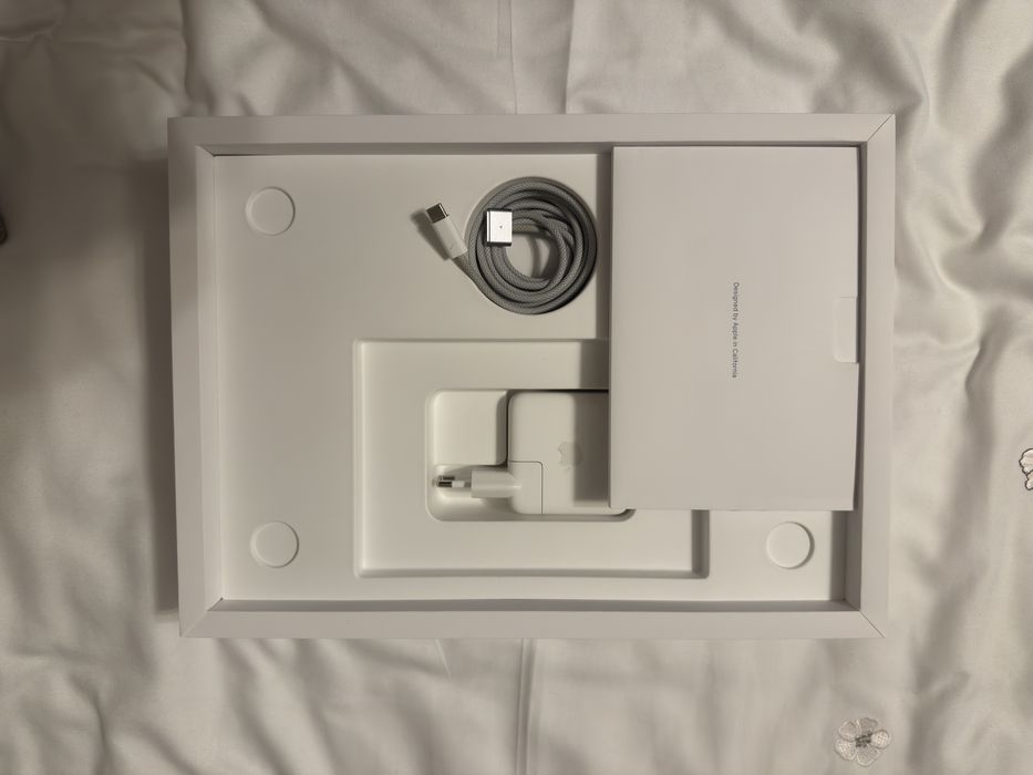 Laptop Apple MacBook Pro 14" 27 Cicluri