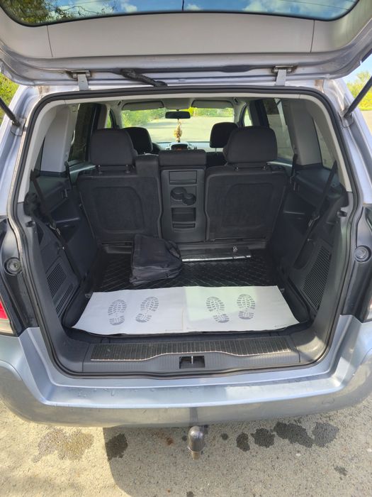 Opel Zafira B 1.8 Benzină 140CP 7 locuri