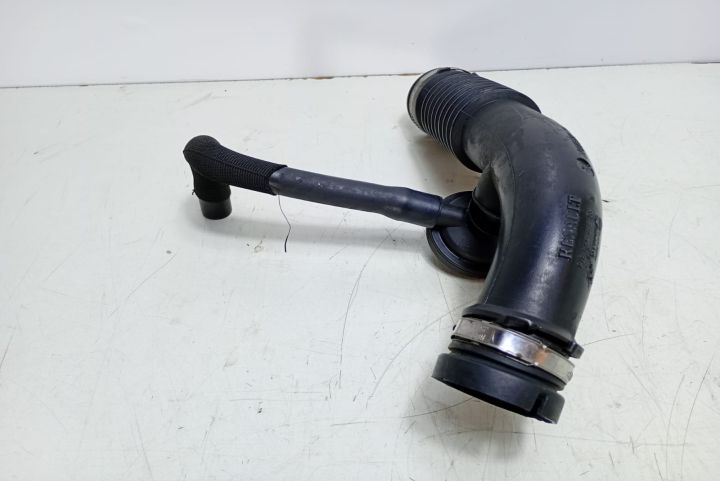 Tub  admisie aer 8200218988 Dacia Logan prima generatie seria