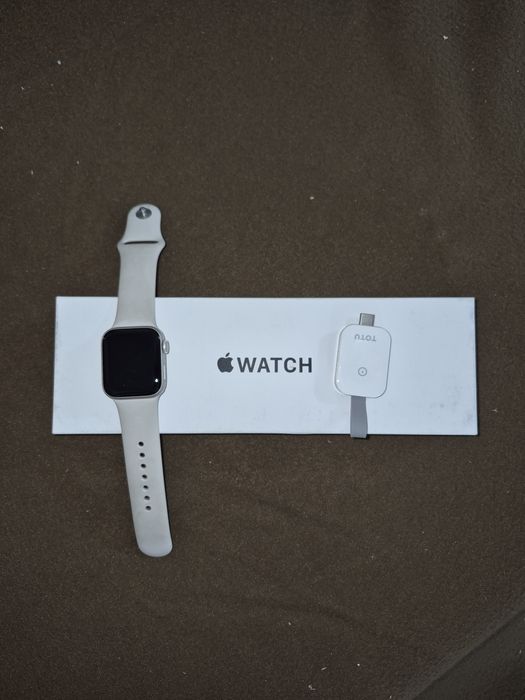 Продам apple watch SE gen2 40 mm