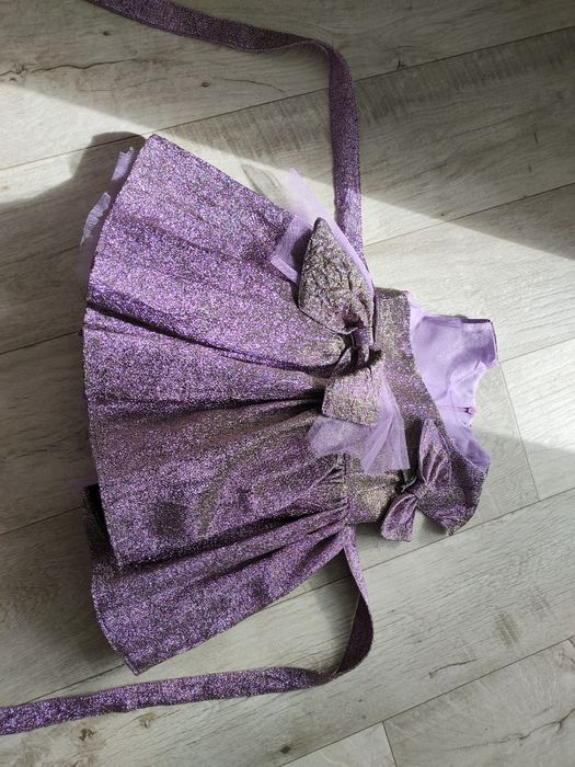 Продам платье для девочки