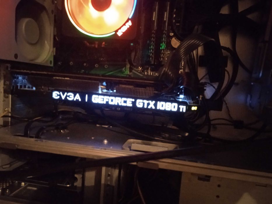 EVEGA gtx 1080ti placa. video.