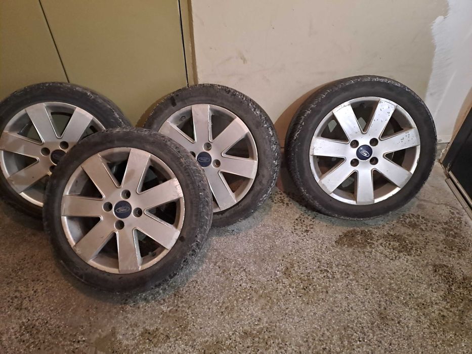 Алуминиеви оригинални джанти за форд фиеста 16 цола