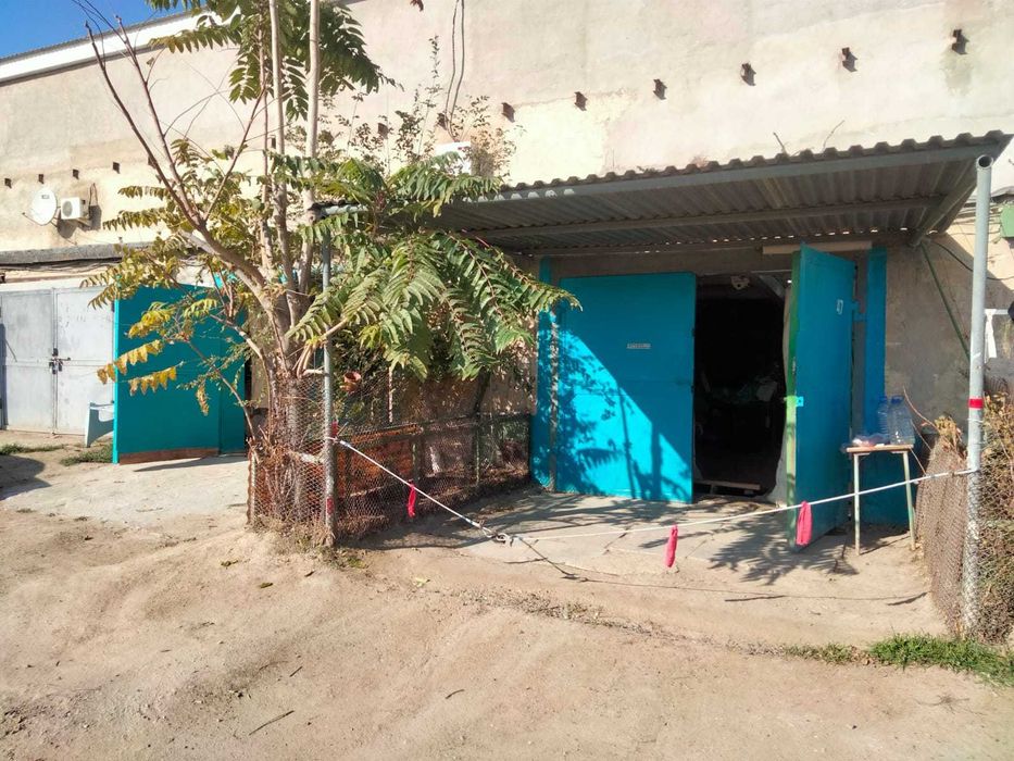 Продам гаражи в Сатурне