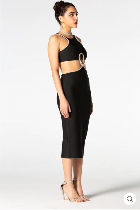 Rochie neagra cu lant decupat Zoya