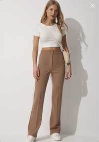 Pantaloni Office Zara Nude