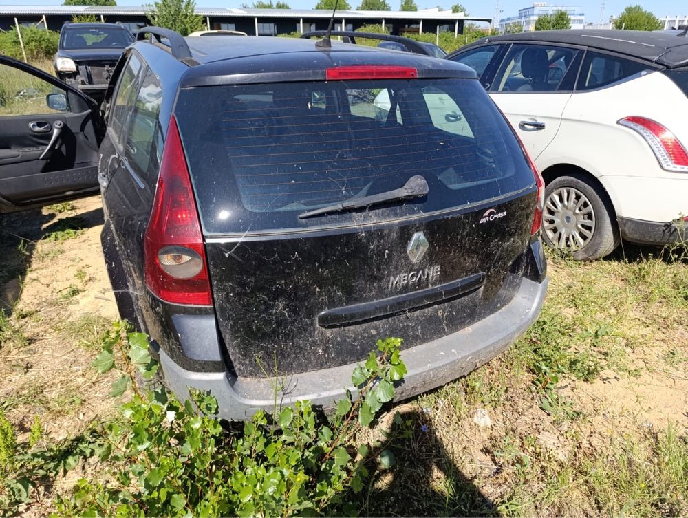 Renault Megane 1.9 на части