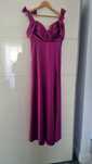 Vând rochie fucsia