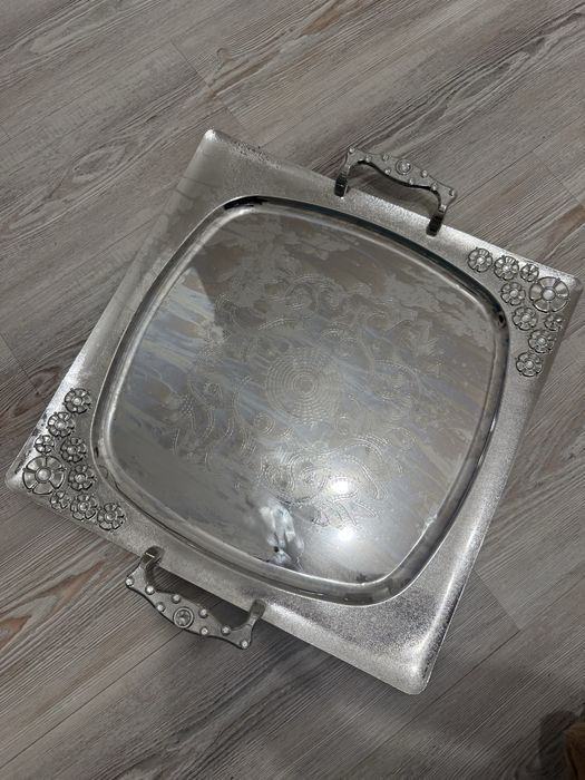 Продам поднос Vicalina